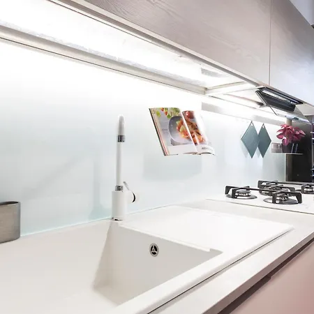 Trendy Corner - Fashion District Apartamento